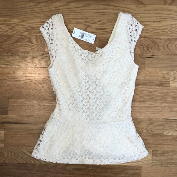 NTW Kirra Lace Peplum Tank Top with Open Back - Picture 4 of 10
